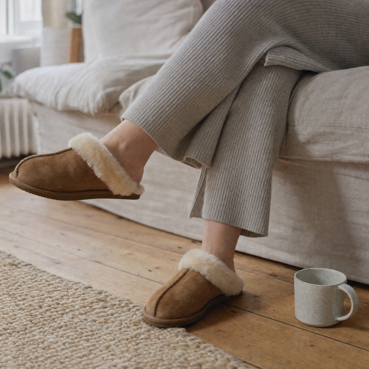 Lammfell Pantoffeln | Wildleder | Offene Ferse